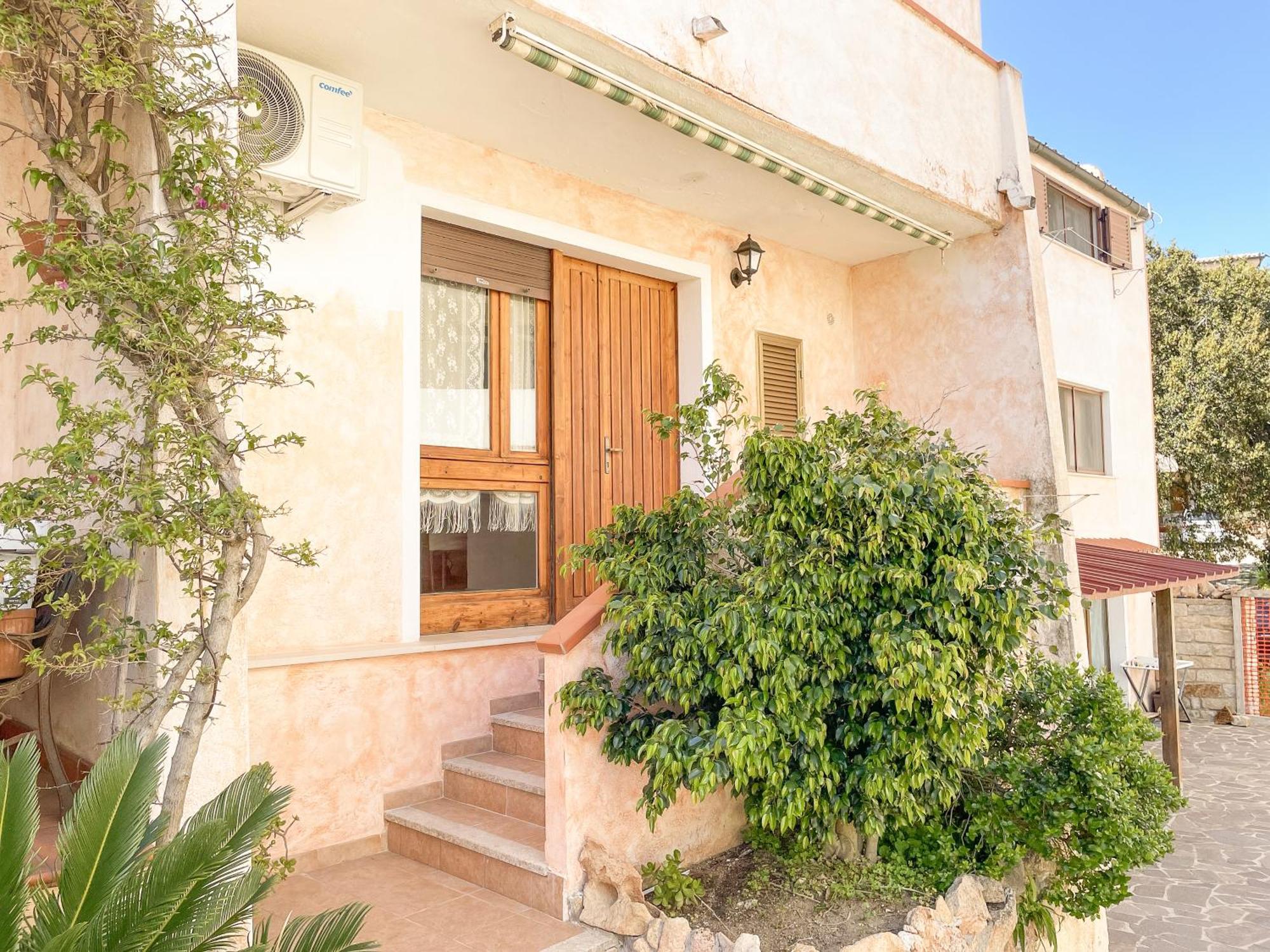 Nuovo Appartamento Ristrutturato In Corte Interna La Maddalena  Esterno foto